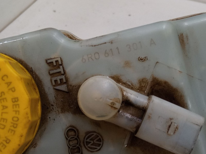 Recambio de bomba freno para seat ibiza iv (6j5, 6p1) 1.6 tdi referencia OEM IAM   