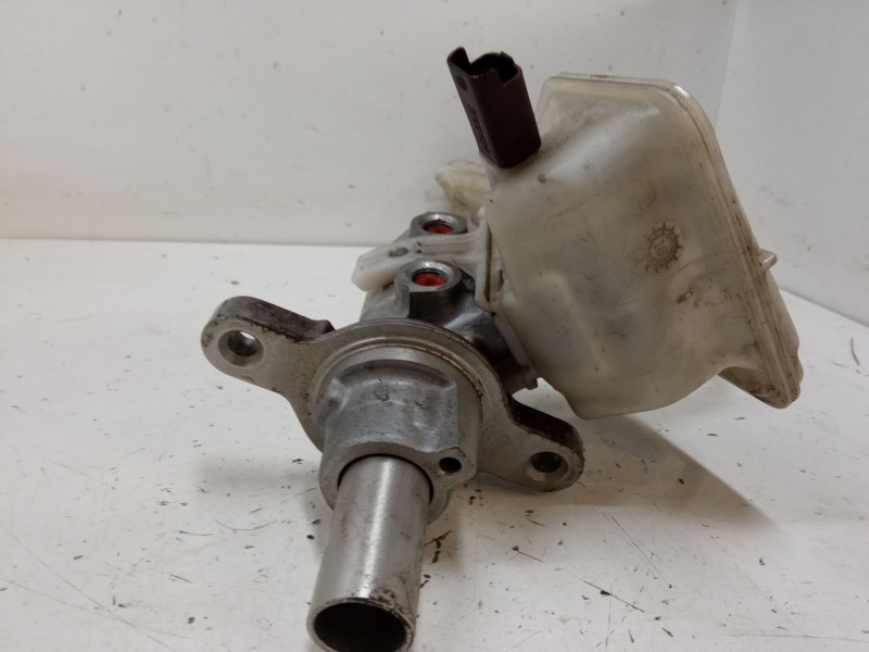 Recambio de bomba freno para citroën c4 ii (nc_) 1.6 hdi 110 referencia OEM IAM   