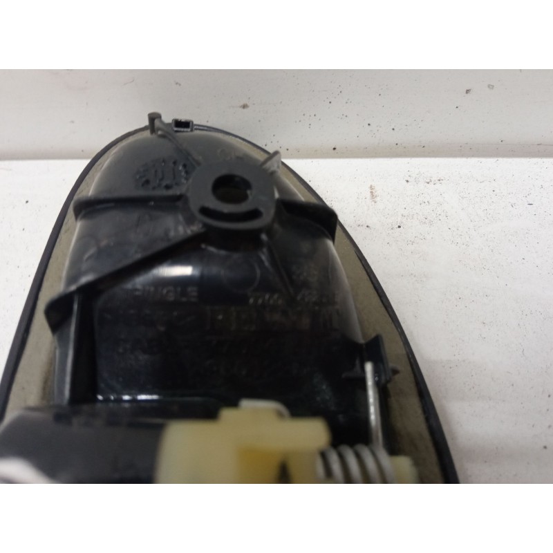 Recambio de maneta interior puerta delantera izquierda para renault clio ii (bb_, cb_) 1.2 (bb0a, bb0f, bb10, bb1k, bb28, bb2d, 