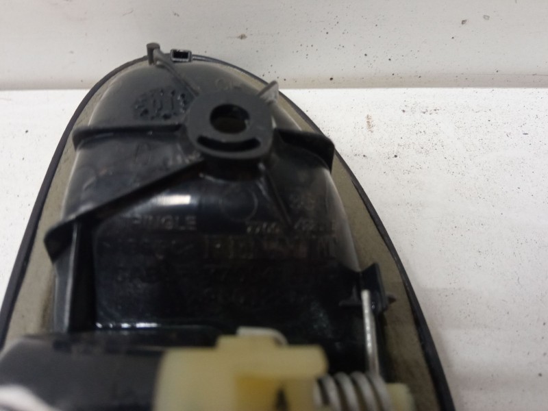 Recambio de maneta interior puerta delantera izquierda para renault clio ii (bb_, cb_) 1.2 (bb0a, bb0f, bb10, bb1k, bb28, bb2d, 