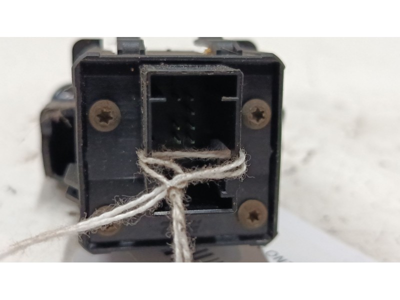 Recambio de boton freno mano para citroën c4 ii (nc_) 1.6 hdi 110 referencia OEM IAM   