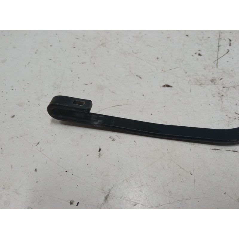 Recambio de brazo limpia trasero para ford transit connect (p65_, p70_, p80_) 1.8 tdci referencia OEM IAM   