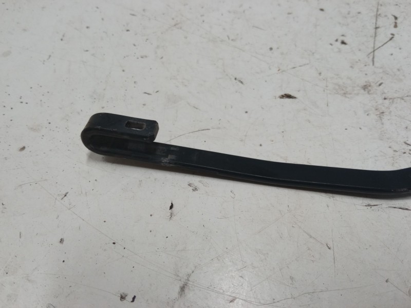 Recambio de brazo limpia trasero para ford transit connect (p65_, p70_, p80_) 1.8 tdci referencia OEM IAM   