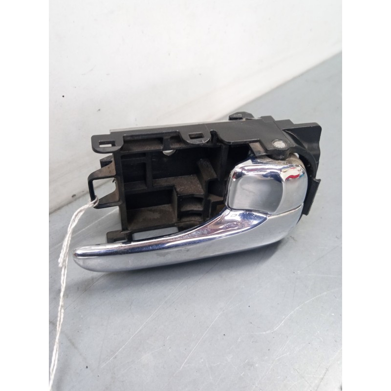 Recambio de maneta interior puerta delantera derecha para nissan almera ii hatchback (n16) 2.2 di referencia OEM IAM   