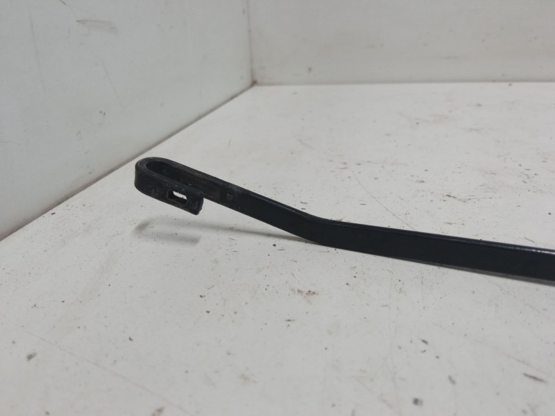 Recambio de brazo limpia trasero para ford fiesta iii (gfj) 1.1 referencia OEM IAM   