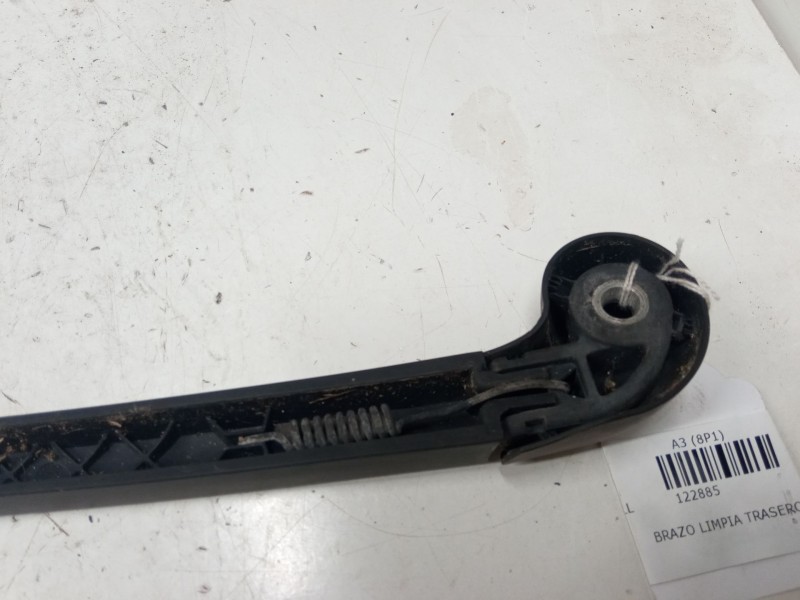 Recambio de brazo limpia trasero para audi a3 (8p1) 1.9 tdi referencia OEM IAM   