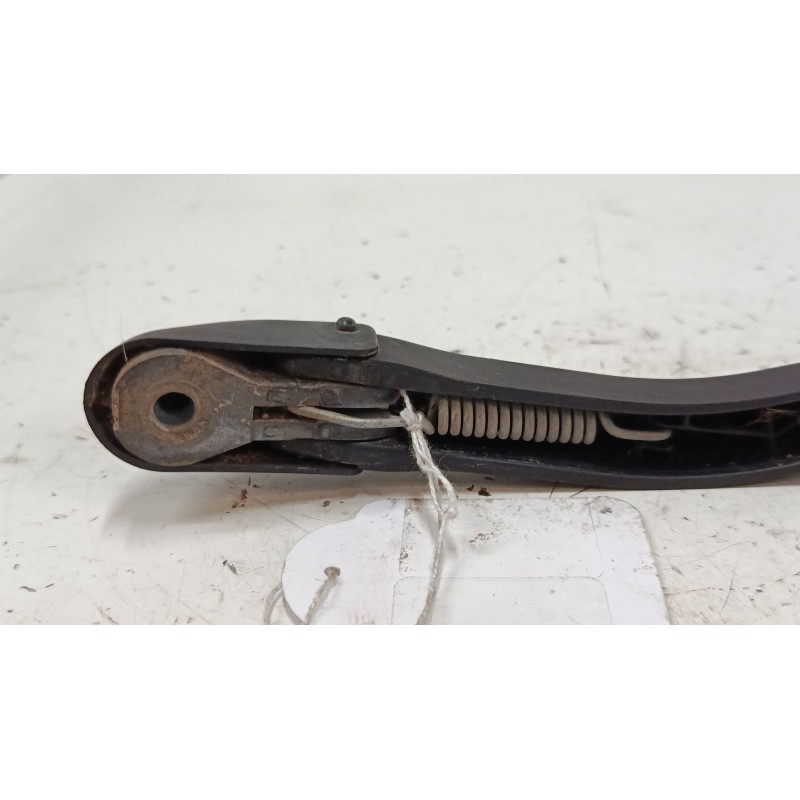 Recambio de brazo limpia trasero para fiat punto (188_) 1.2 60 (188.030, .050, .130, .150, .230, .250) referencia OEM IAM   