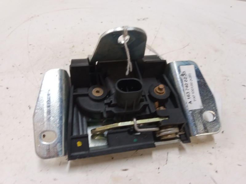 Recambio de cerradura maletero / porton para mercedes-benz clase m (w163) ml 320 (163.154) referencia OEM IAM   