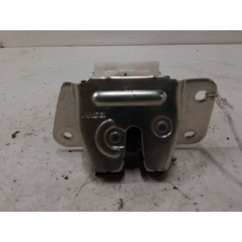 Recambio de cerradura maletero / porton para mitsubishi asx (ga_w_) 1.8 di-d (ga6w) referencia OEM IAM   