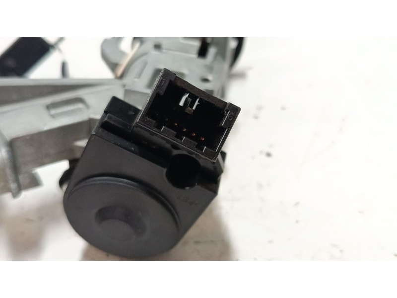 Recambio de clausor para opel insignia a (g09) 2.0 cdti 4x4 (68) referencia OEM IAM   