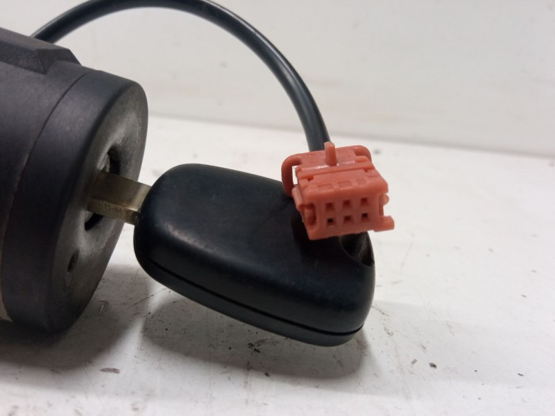 Recambio de clausor para fiat scudo furgoneta (270_, 272_) 2.0 d multijet 4x4 referencia OEM IAM   