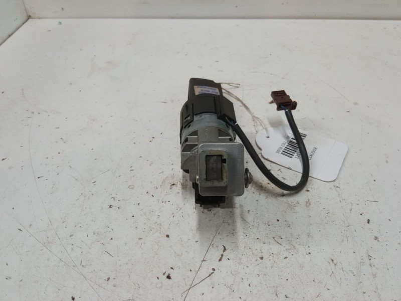 Recambio de clausor para peugeot 5008 (0u_, 0e_) 1.6 hdi referencia OEM IAM   