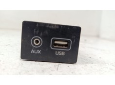 Recambio de conector usb / aux para hyundai tucson (tl, tle) 1.7 crdi referencia OEM IAM 96120D3500  