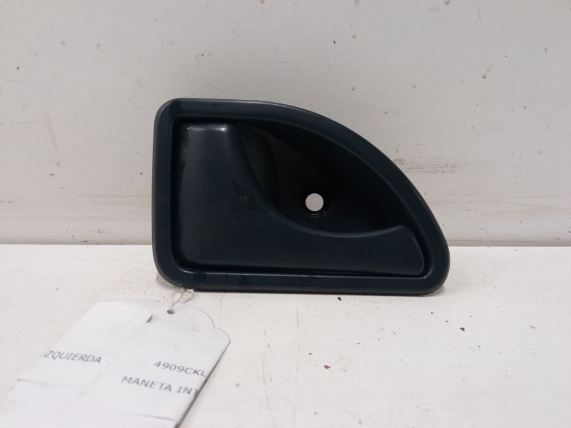 Recambio de maneta interior puerta delantera izquierda para renault kangoo (kc0/1_) 1.9 dci 4x4 (kc0v) referencia OEM IAM   