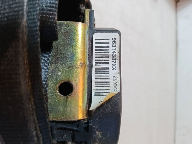 Recambio de cinturon con pretensor delantero izquierdo para citroën xsara picasso (n68) 2.0 hdi referencia OEM IAM    Recambio de cinturon con pretensor delantero izquierdo para citroën xsara picasso (n68) 2.0 hdi referencia OEM IAM