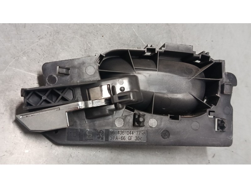 Recambio de maneta interior puerta delantera derecha para peugeot 307 cc (3b) 2.0 16v referencia OEM IAM 9643604477  