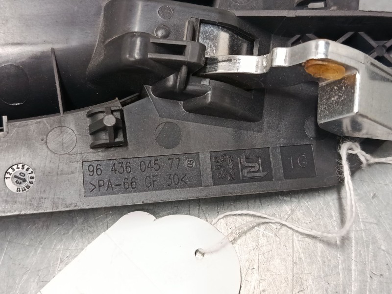 Recambio de maneta interior puerta delantera izquierda para peugeot 307 cc (3b) 2.0 16v referencia OEM IAM 9643604577  