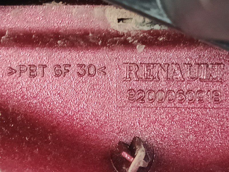Recambio de maneta exterior porton para renault clio ii (bb_, cb_) 1.4 16v (b/cb0p, bb13) referencia OEM IAM 8200060918  