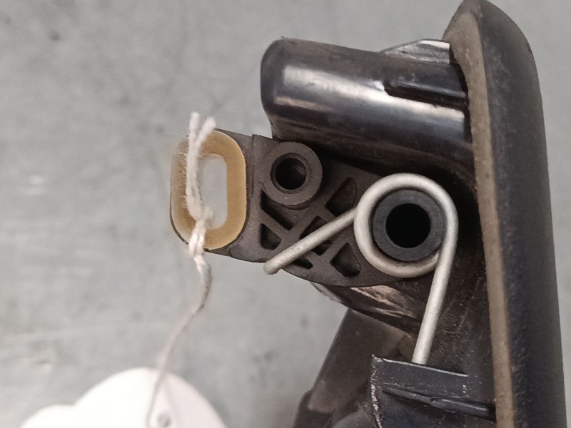 Recambio de maneta interior puerta trasera derecha para renault clio ii (bb_, cb_) 1.4 16v (b/cb0p, bb13) referencia OEM IAM   