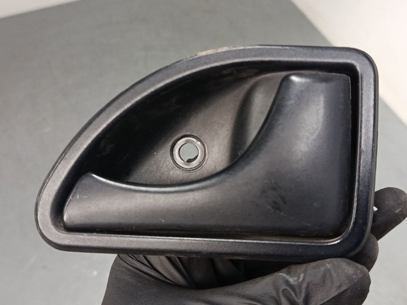 Recambio de maneta interior puerta delantera derecha para renault kangoo (kc0/1_) 1.5 dci (kc08, kc09) referencia OEM IAM 820024