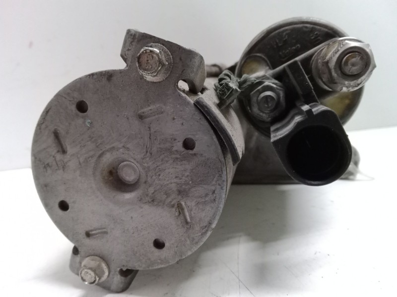 Recambio de motor arranque para volkswagen polo v (6r1, 6c1) 1.4 (6r1) referencia OEM IAM 02T911023S  