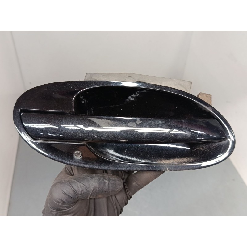 Recambio de maneta exterior puerta delantera derecha para bmw 7 (e65, e66, e67) 730 d referencia OEM IAM   