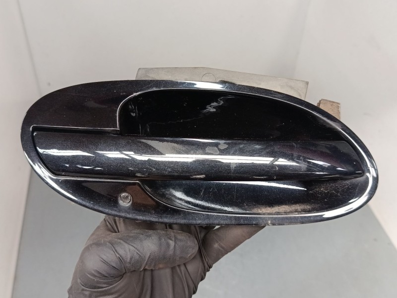 Recambio de maneta exterior puerta delantera derecha para bmw 7 (e65, e66, e67) 730 d referencia OEM IAM   