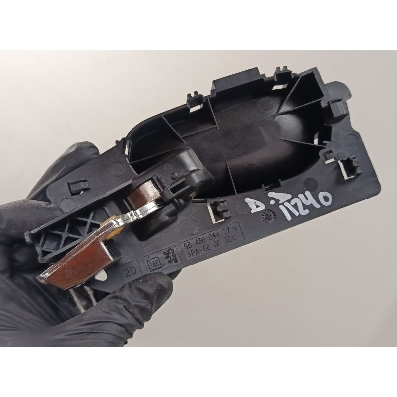 Recambio de maneta interior puerta delantera derecha para peugeot 307 cc (3b) 2.0 16v referencia OEM IAM 9643604477  
