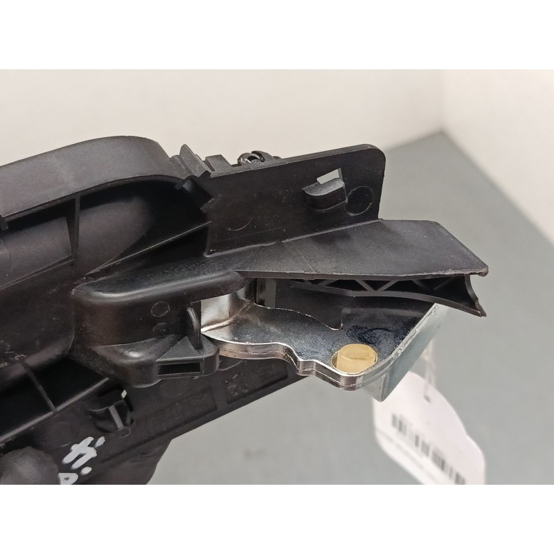 Recambio de maneta interior puerta delantera izquierda para peugeot 307 cc (3b) 2.0 16v referencia OEM IAM 9643604577  