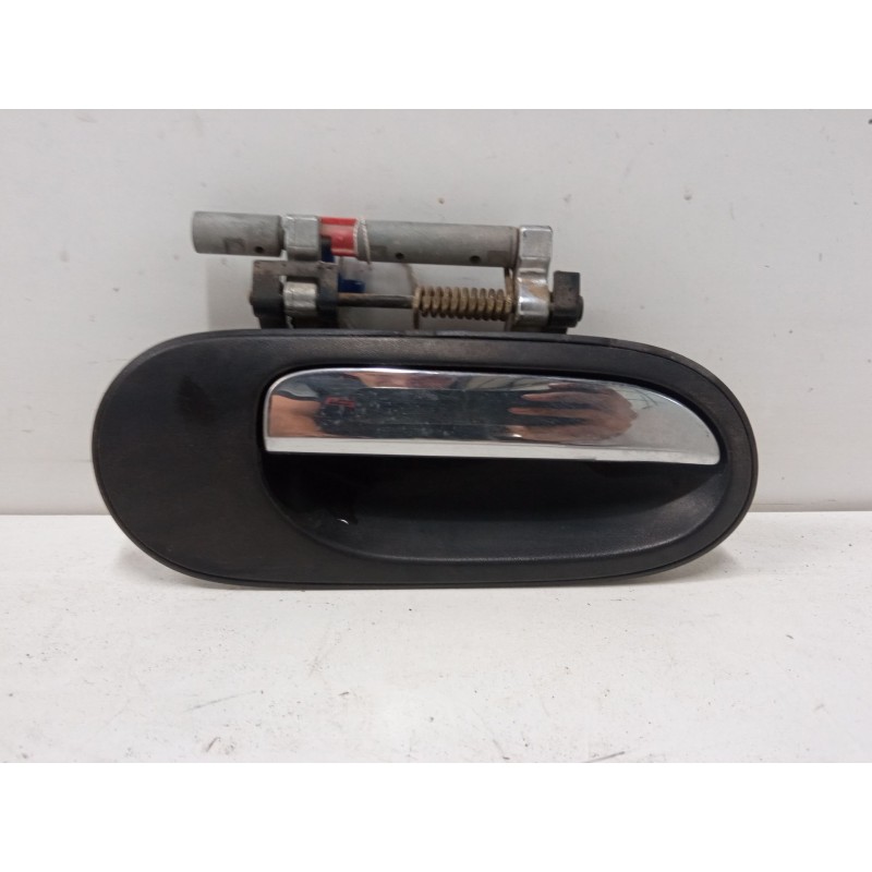 Recambio de maneta exterior puerta delantera derecha para nissan almera ii hatchback (n16) 1.5 referencia OEM IAM   