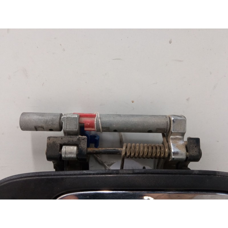 Recambio de maneta exterior puerta delantera derecha para nissan almera ii hatchback (n16) 1.5 referencia OEM IAM   