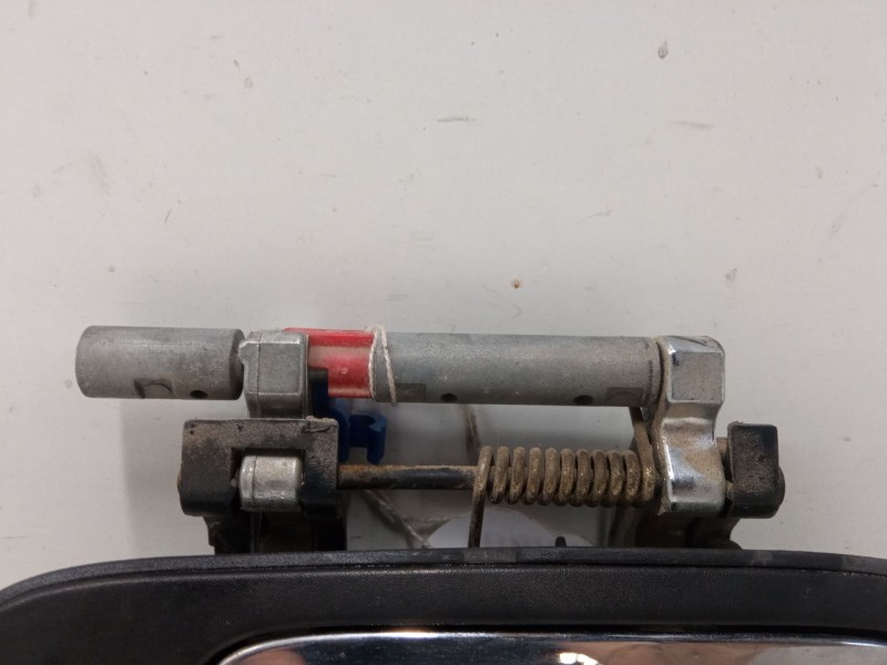 Recambio de maneta exterior puerta delantera derecha para nissan almera ii hatchback (n16) 1.5 referencia OEM IAM   