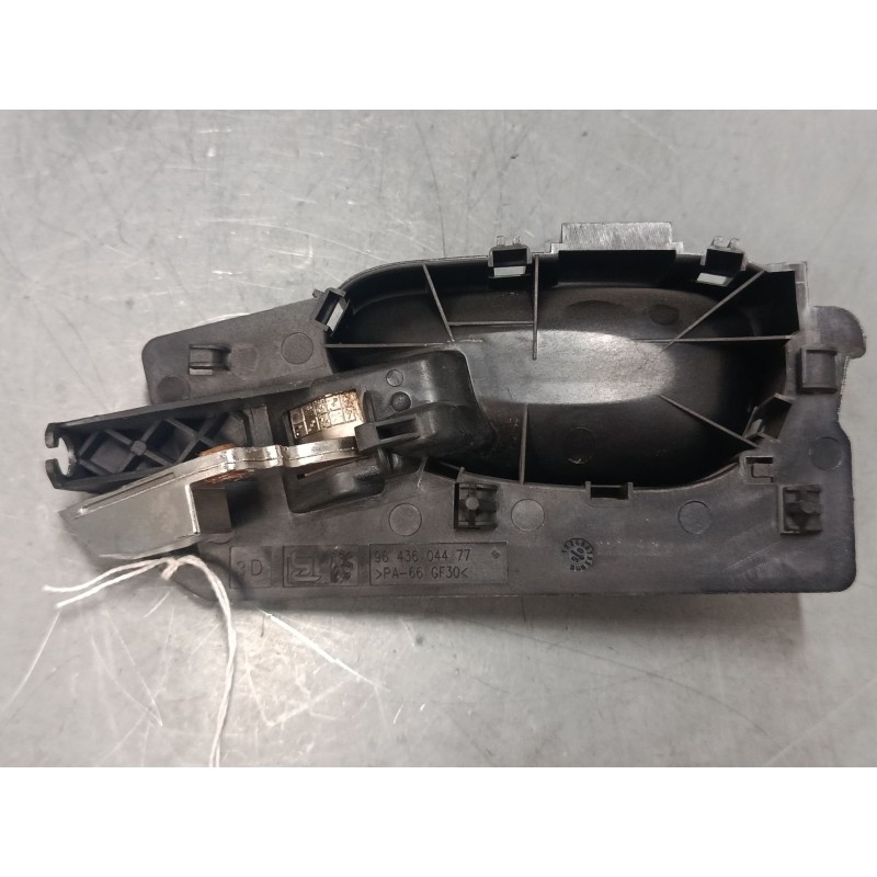 Recambio de maneta interior delantera derecha para peugeot 307 (3a/c) 1.6 hdi 110 referencia OEM IAM 9643604477  
