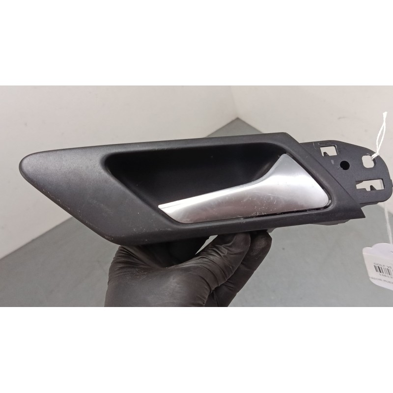Recambio de maneta interior puerta delantera derecha para volkswagen golf vi (5k1) 2.0 gti referencia OEM IAM   