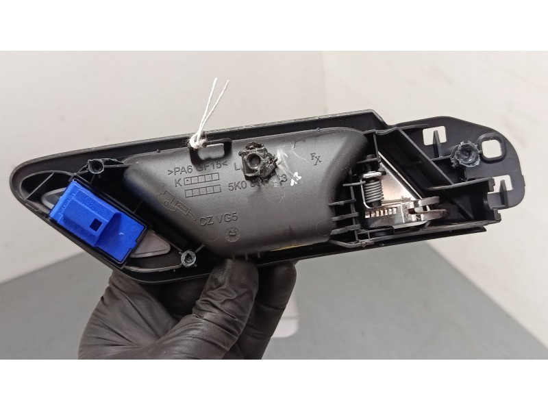 Recambio de maneta interior puerta delantera izquierda para volkswagen golf vi (5k1) 2.0 gti referencia OEM IAM   
