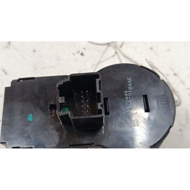 Recambio de conmutador de luces para opel corsa e (x15) 1.4 (08, 68) referencia OEM IAM 13470446  