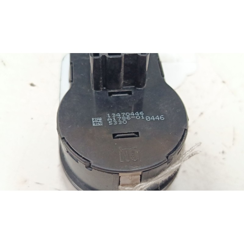 Recambio de conmutador de luces para opel corsa e (x15) 1.4 (08, 68) referencia OEM IAM 13470446  