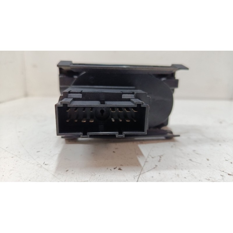 Recambio de conmutador de luces para ford mondeo iii sedán (b4y) 2.0 16v referencia OEM IAM 1S7T13A024AB  