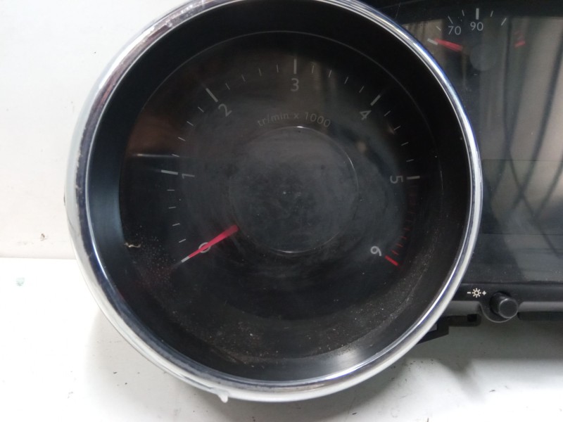Recambio de cuadro instrumentos para peugeot 5008 (0u_, 0e_) 1.6 hdi referencia OEM IAM 9666174980  