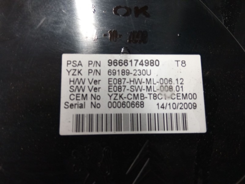Recambio de cuadro instrumentos para peugeot 5008 (0u_, 0e_) 1.6 hdi referencia OEM IAM 9666174980  