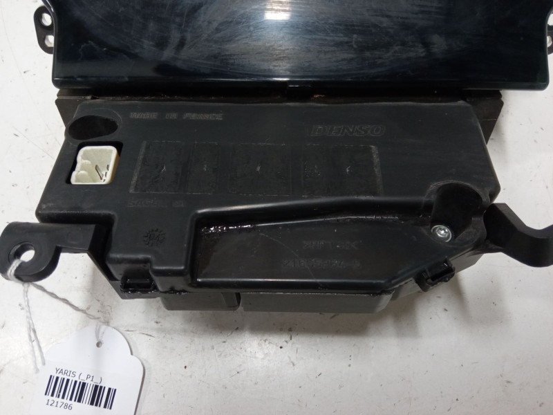 Recambio de cuadro instrumentos para toyota yaris (_p1_) 1.4 d-4d (nlp10_) referencia OEM IAM   