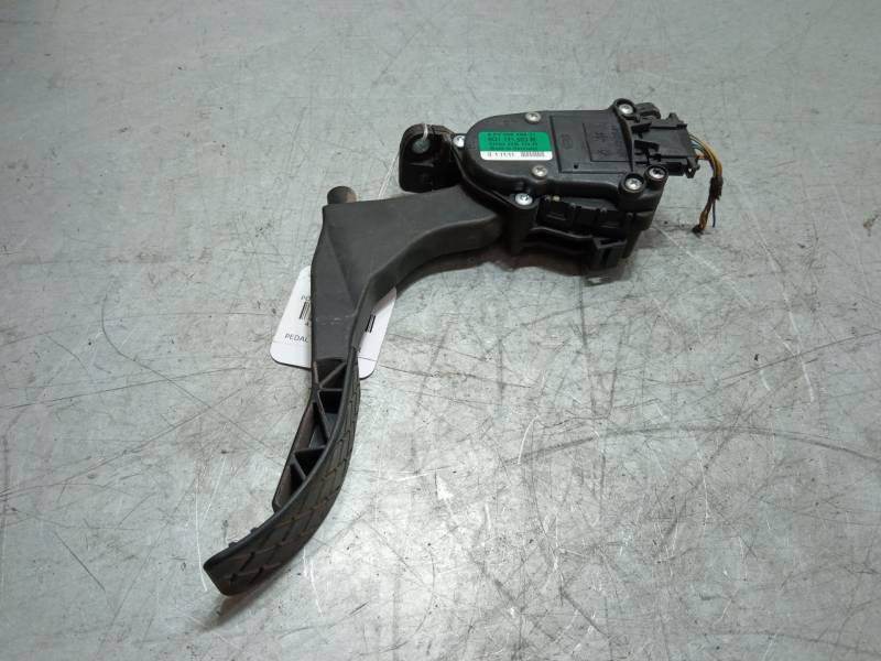 PEDAL ACELERADOR 6Q1721503M 