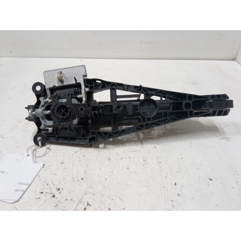 Recambio de maneta exterior puerta trasera izquierda para opel insignia a sedán (g09) 2.0 cdti (69) referencia OEM IAM   