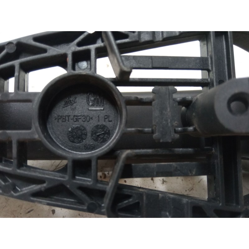 Recambio de maneta exterior puerta trasera izquierda para opel insignia a sedán (g09) 2.0 cdti (69) referencia OEM IAM   