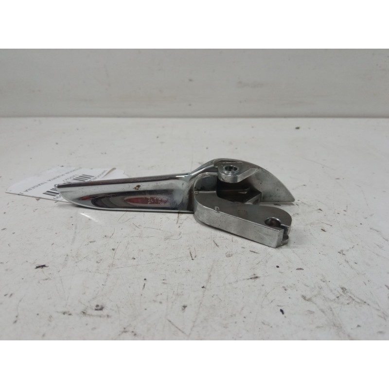Recambio de maneta interior puerta trasera izquierda para opel insignia a sedán (g09) 2.0 cdti (69) referencia OEM IAM   