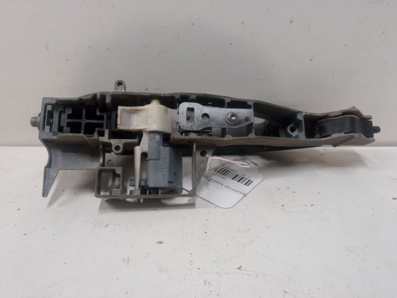 Recambio de maneta exterior puerta delantera derecha para peugeot 5008 (0u_, 0e_) 1.6 hdi referencia OEM IAM   