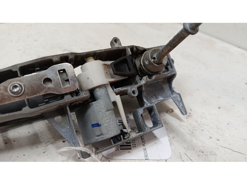 Recambio de maneta exterior puerta delantera izquierda para peugeot 5008 (0u_, 0e_) 1.6 hdi referencia OEM IAM   