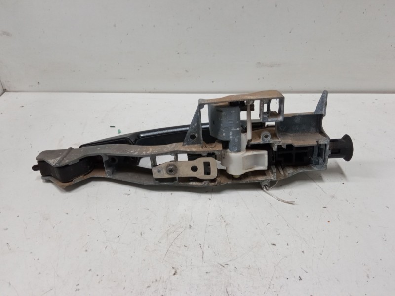 Recambio de maneta exterior puerta trasera derecha para peugeot 5008 (0u_, 0e_) 1.6 hdi referencia OEM IAM   
