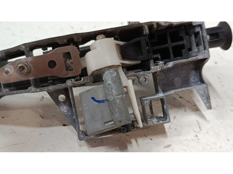 Recambio de maneta exterior puerta trasera izquierda para peugeot 5008 (0u_, 0e_) 1.6 hdi referencia OEM IAM   