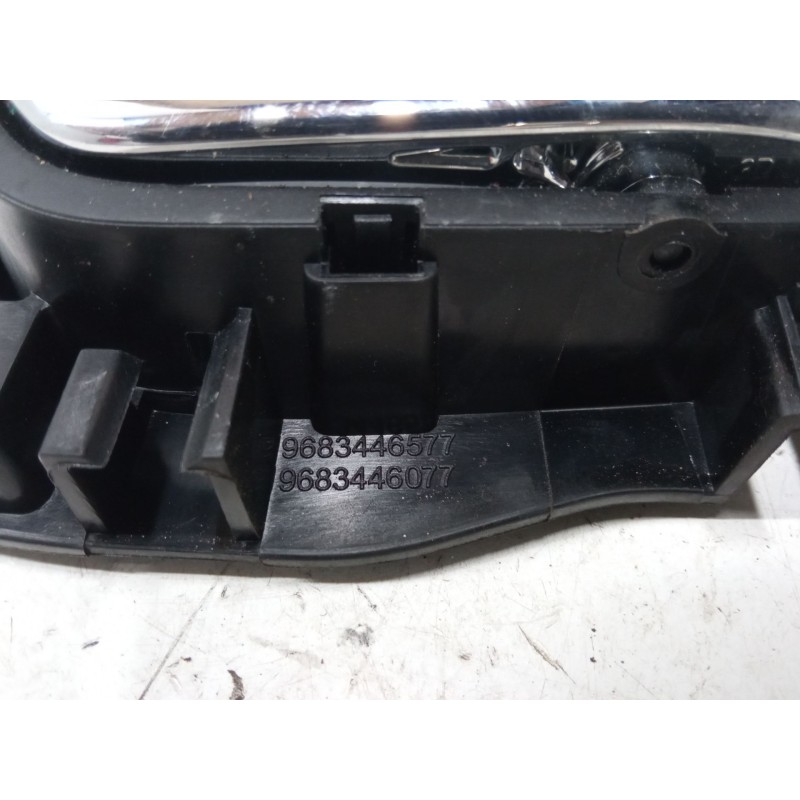 Recambio de maneta interior puerta delantera derecha para peugeot 5008 (0u_, 0e_) 1.6 hdi referencia OEM IAM 9683446577  